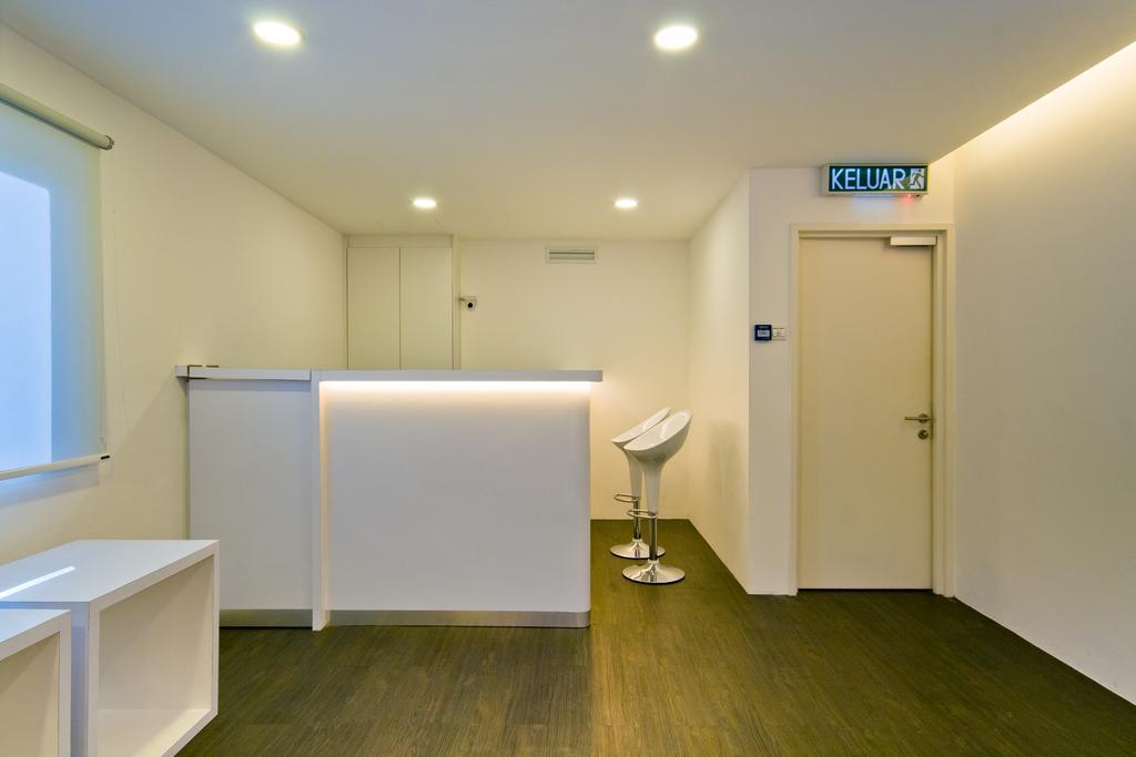 M Qube Hotel Sungai Dua Bukit Esterno foto
